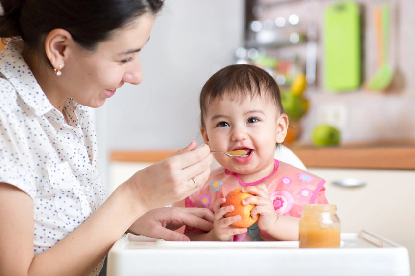 Feeding your 3 - 6 Month Old Baby